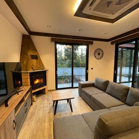 アルコ・ダ・カリェタ Casa Requinte - Jacuzziヴィラ エクステリア 写真